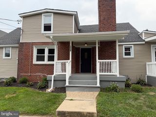 124 ROBBINS AVE #APT B, Ewing, NJ 08638
