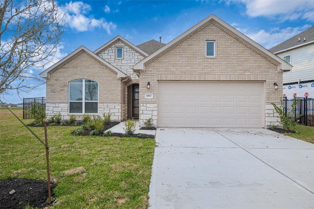 3007 Golden Isle Drive, Texas City, TX 77568