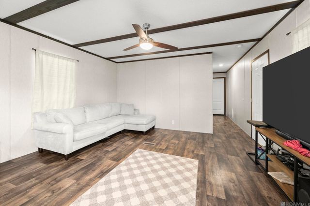 44041 Tom Rd, St Amant, LA 70774