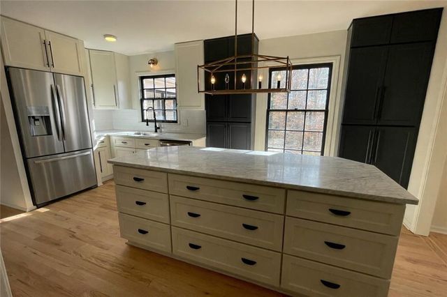 4570 Orkney SW Lane, Atlanta, GA 30331