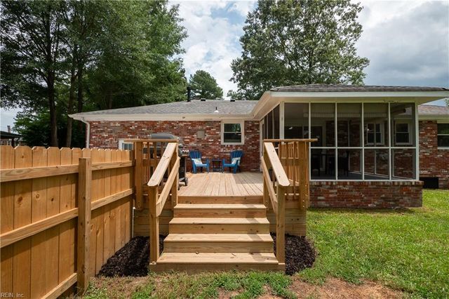 600 Etheridge RD, Chesapeake, VA 23322