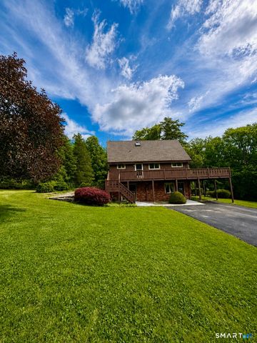 125 Sayle Avenue, Putnam, CT 06260