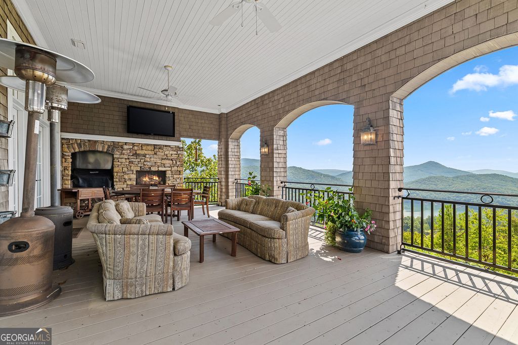 630 Waterfall Drive, Clayton, GA 30525 — photo 3