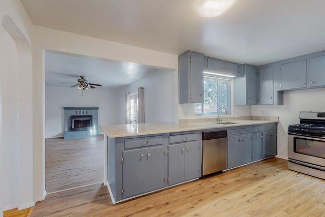 7508 Morrow Avenue NE, Albuquerque, NM 87110