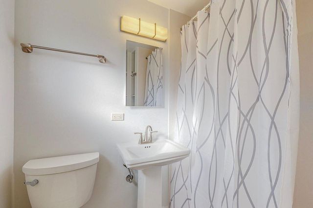 7508 Morrow Avenue NE, Albuquerque, NM 87110