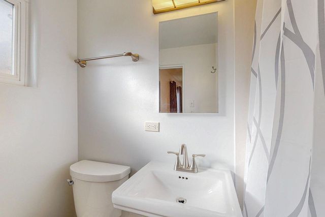 7508 Morrow Avenue NE, Albuquerque, NM 87110