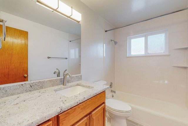 7508 Morrow Avenue NE, Albuquerque, NM 87110