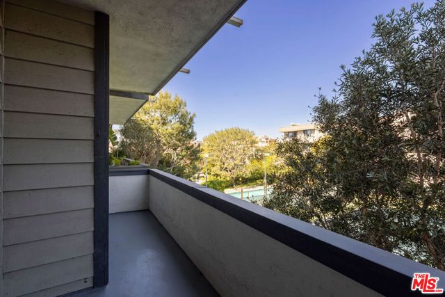 5100 Via Dolce 206, Marina Del Rey, CA 90292