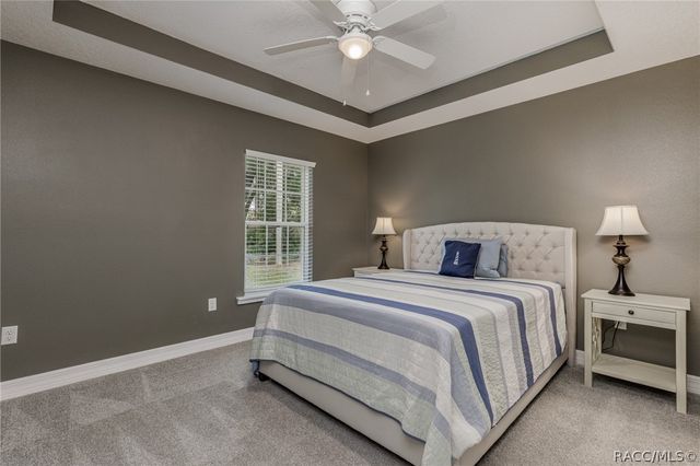 8687 E Jefferson Street, Floral City, FL 34436