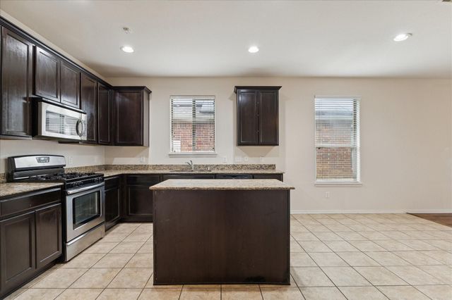 5806 Acacia Rose Court, Richmond, TX 77407