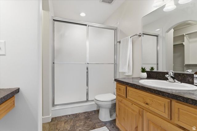 2082 N EVANS COVE LOOP, Layton, UT 84041