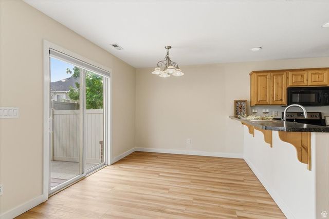 2082 N EVANS COVE LOOP, Layton, UT 84041