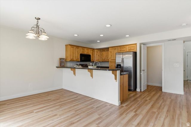 2082 N EVANS COVE LOOP, Layton, UT 84041
