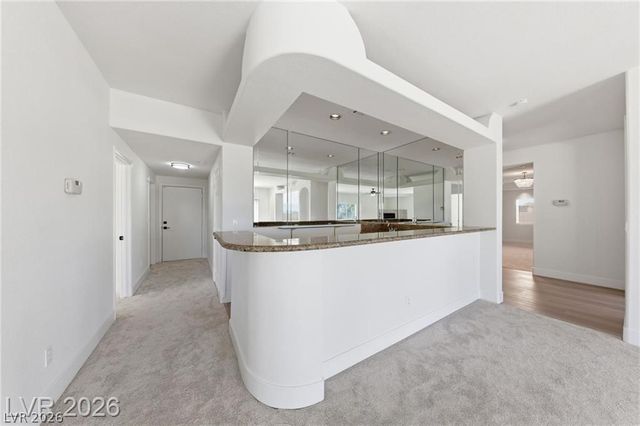 5424 Castle Vista Court, Las Vegas, NV 89118
