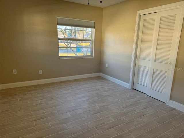 2407 REEF COURT, Orlando, FL 32805