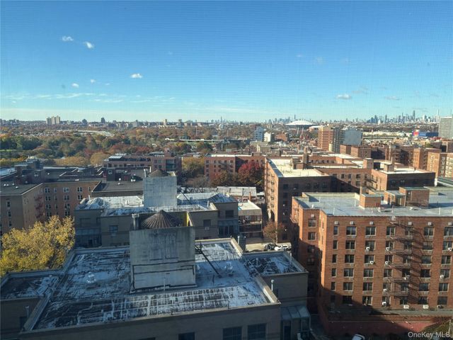 138-10 Franklin Avenue 16PH, Flushing, NY 11355