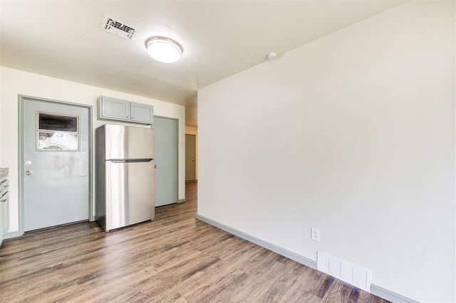 2621 N Reeves Avenue, Oklahoma City, OK 73127