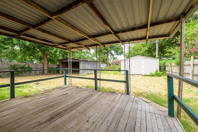 2621 N Reeves Avenue, Oklahoma City, OK 73127