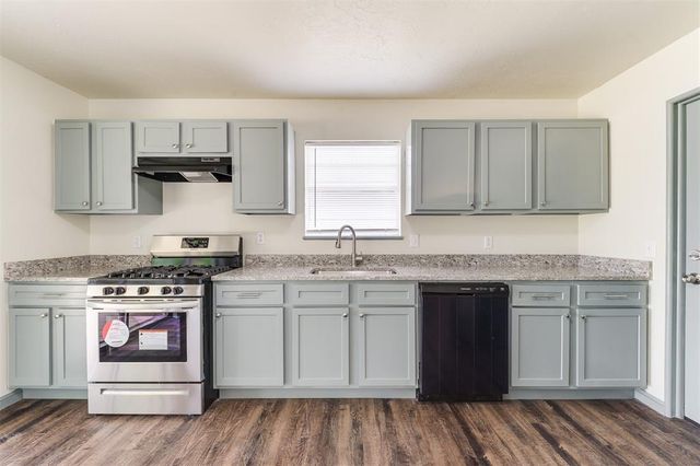 2621 N Reeves Avenue, Oklahoma City, OK 73127