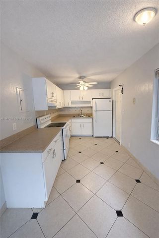 1733 Mayo St 6, Hollywood, FL 33020