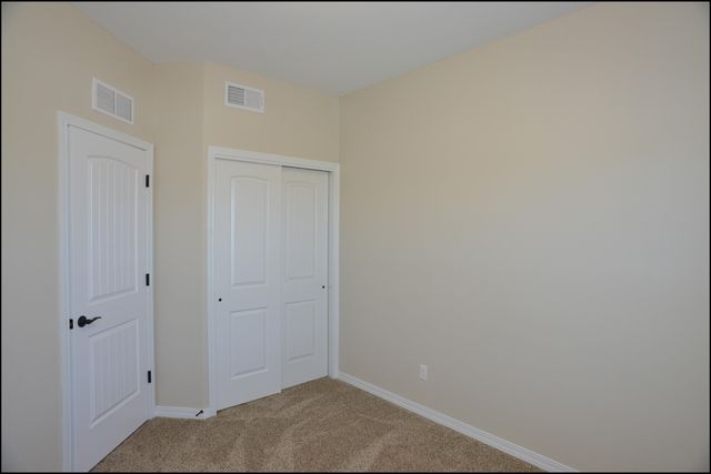 806 TS DANIEL CADENA Drive B, Socorro, TX 79927