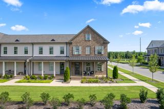 877 UFTON ALY, Collierville, TN 38017