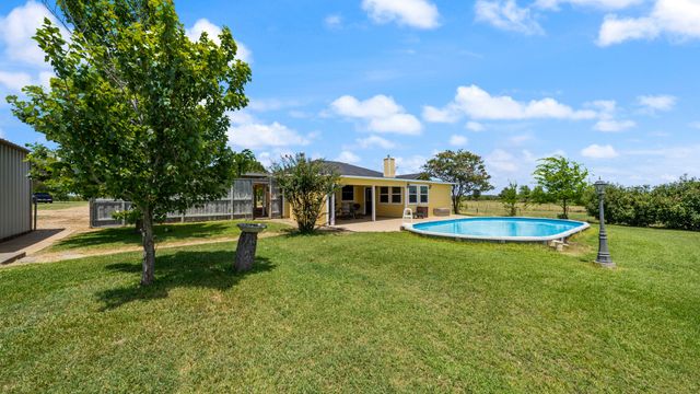 14194 County Road 4015, Mabank, TX 75147