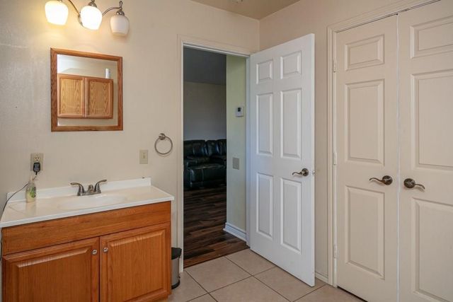 14194 County Road 4015, Mabank, TX 75147