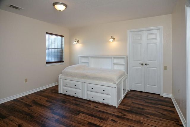14194 County Road 4015, Mabank, TX 75147
