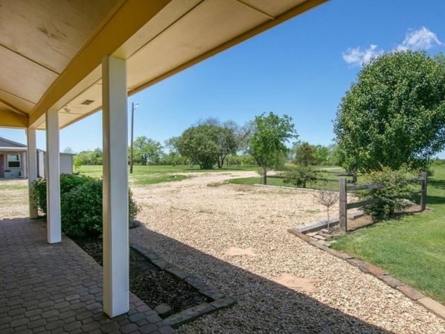 14194 County Road 4015, Mabank, TX 75147