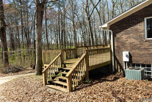 1622 Chavies Road, Rainsville, AL 35968