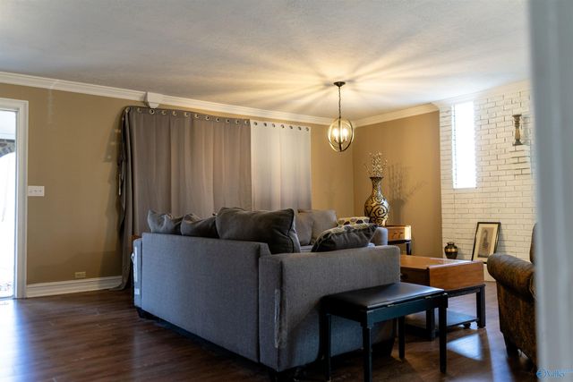 1622 Chavies Road, Rainsville, AL 35968