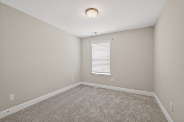 430 Longstone Rd, Gallatin, TN 37066