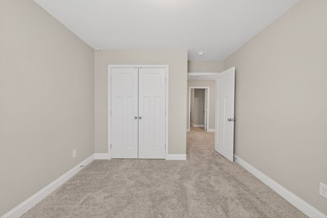430 Longstone Rd, Gallatin, TN 37066