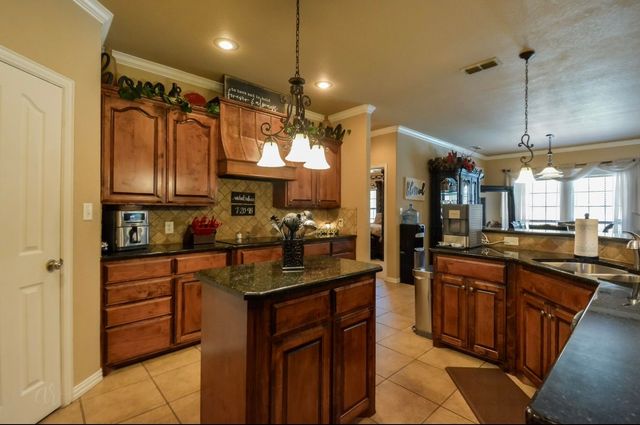 2457 US Highway 83 84, Tuscola, TX 79562