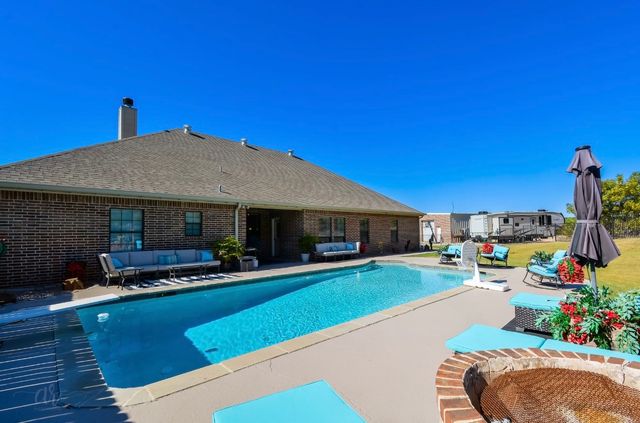 2457 US Highway 83 84, Tuscola, TX 79562