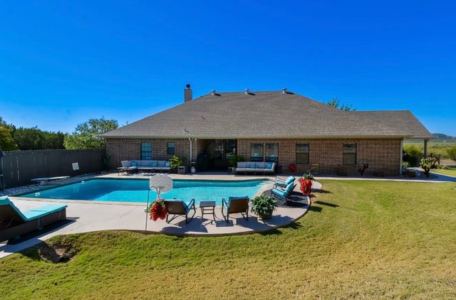 2457 US Highway 83 84, Tuscola, TX 79562