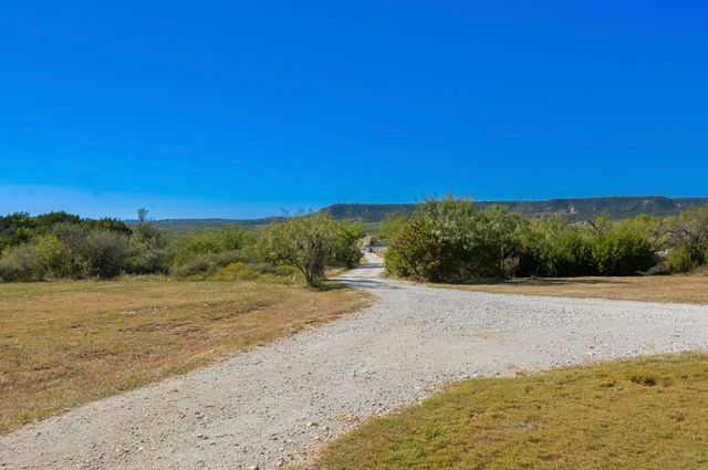 2457 US Highway 83 84, Tuscola, TX 79562