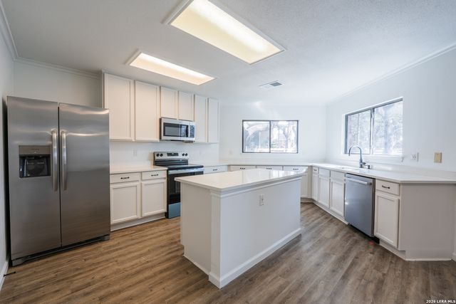 9239 Limestone, San Antonio, TX 78254