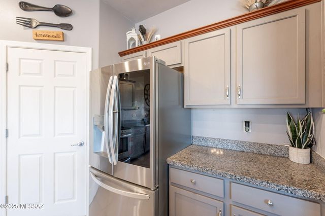 10423 S Keegan Avenue, Vail, AZ 85641