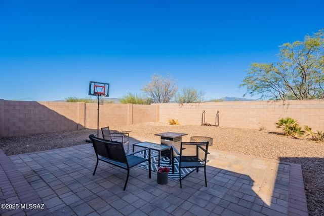 10423 S Keegan Avenue, Vail, AZ 85641