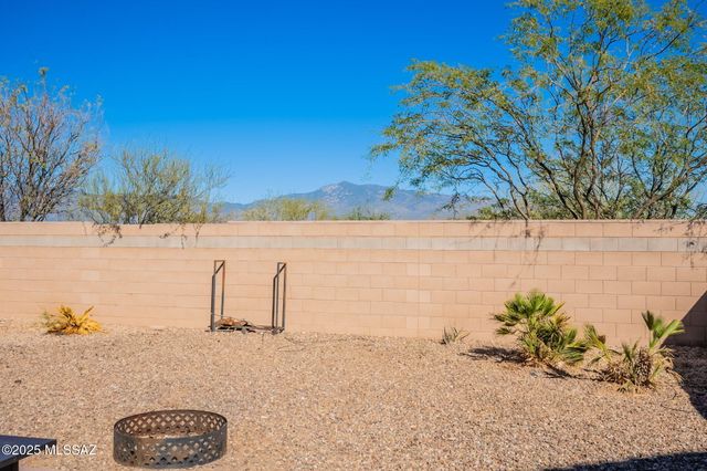 10423 S Keegan Avenue, Vail, AZ 85641