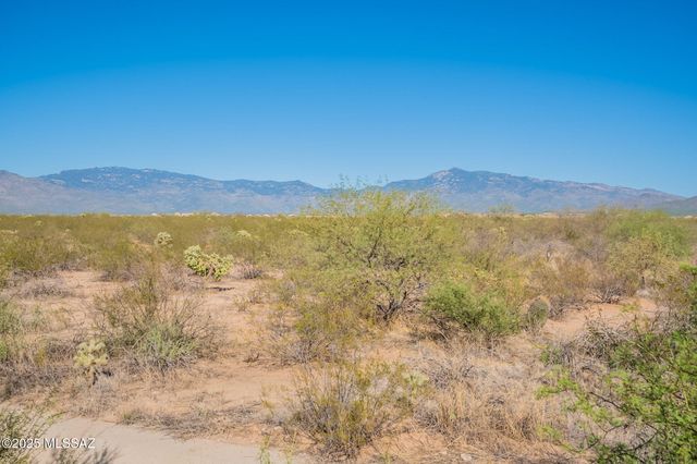 10423 S Keegan Avenue, Vail, AZ 85641