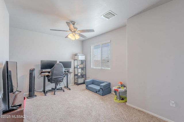 10423 S Keegan Avenue, Vail, AZ 85641