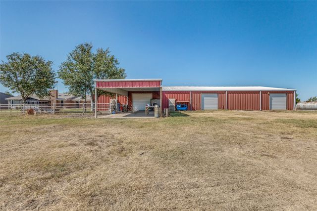 8041 County Road 151, Kaufman, TX 75142