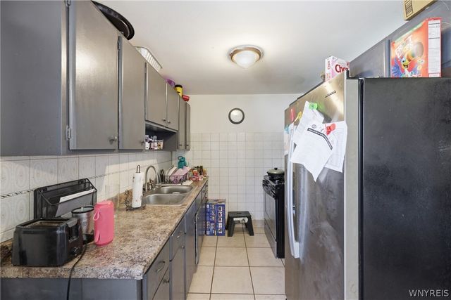 54 Creekside Drive, Cheektowaga, NY 14227