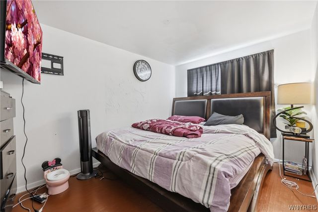 54 Creekside Drive, Cheektowaga, NY 14227