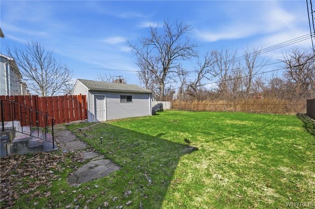 54 Creekside Drive, Cheektowaga, NY 14227