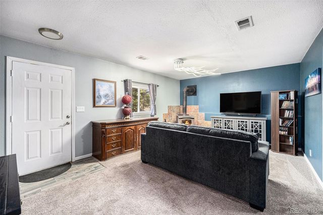 72 Rudi Ln W, Golden, CO 80403