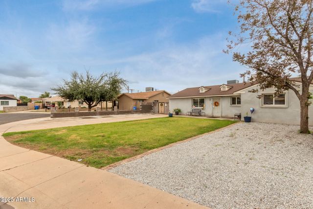 7913 W VERDE Lane, Phoenix, AZ 85033